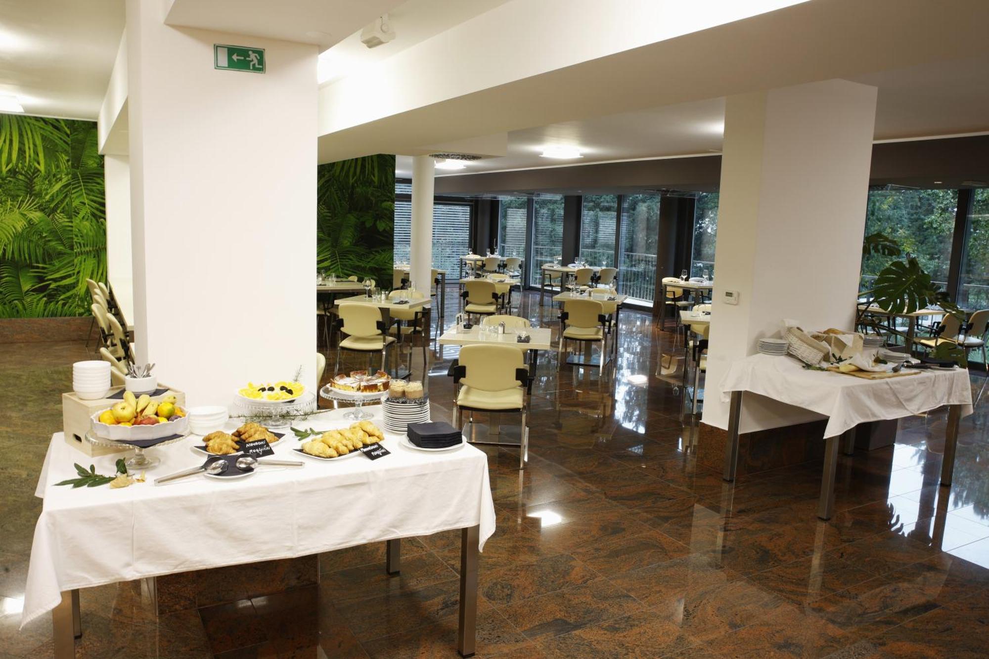 Floramare Health Resort Izola Exterior foto